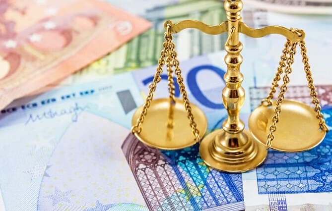 La DGCCRF sanctionne deux avocats parisiens pour pratiques commerciales trompeuses